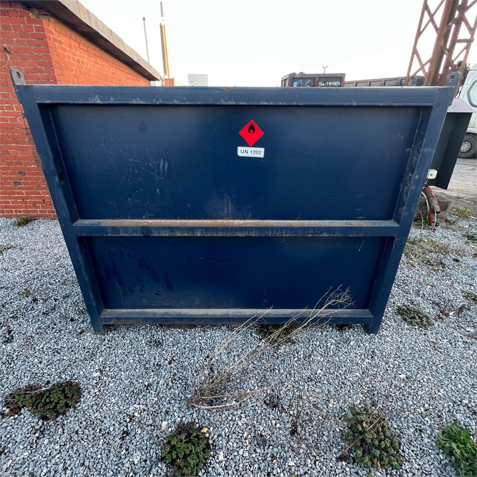 Kingspan Roug Steel Tank - Cuve de stockage: photos 4 Kingspan Roug Steel Tank - Cuve de stockage: photos 4