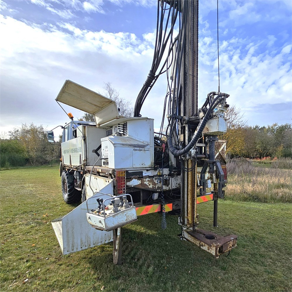 Knebel Hy-79 - Foreuse: photos 3 Knebel Hy-79 - Foreuse: photos 3