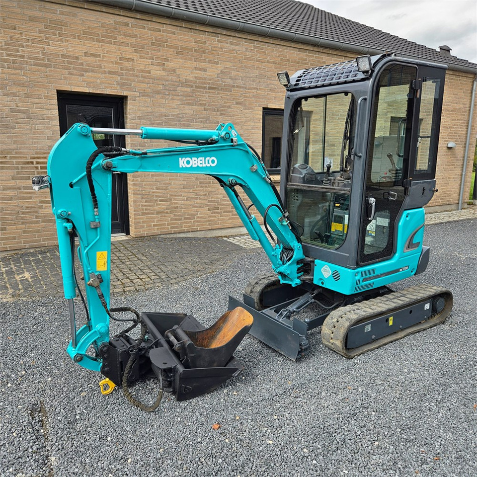Kobelco SK17 SR-3 - Mini pelle: photos 2 Kobelco SK17 SR-3 - Mini pelle: photos 2