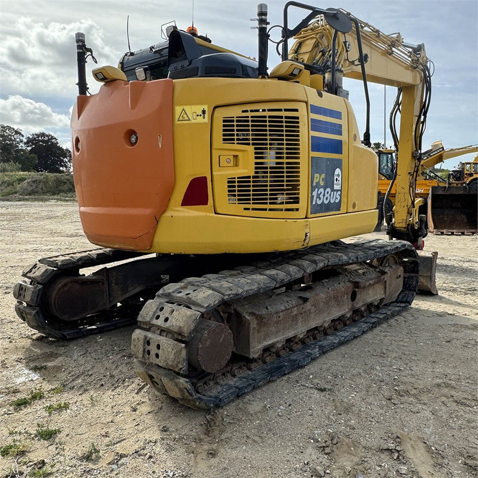 Komatsu PC138US - Pelle sur chenille: photos 4 Komatsu PC138US - Pelle sur chenille: photos 4