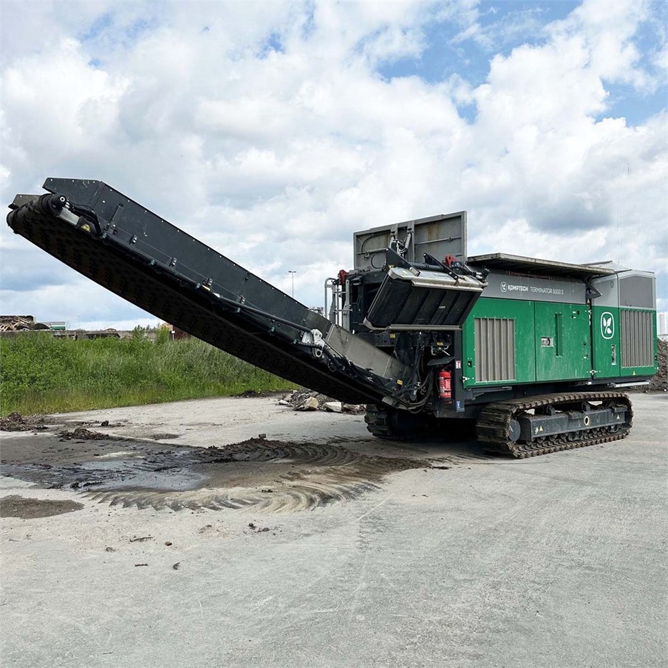 Komptech Terminator 5000 S - Broyeur industriel: photos 3 Komptech Terminator 5000 S - Broyeur industriel: photos 3