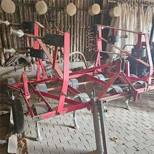 Kongskilde Vibro Flex - Bineuse: photos 1 Kongskilde Vibro Flex - Bineuse: photos 1