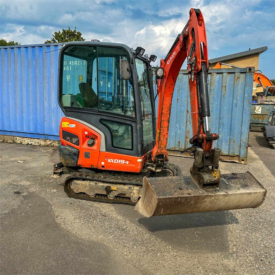 Kubota KX019-4 en crédit-bail Kubota KX019-4: photos 39
