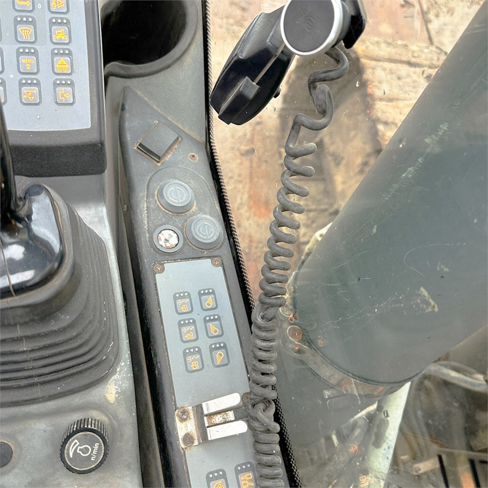 Pelle sur chenille Liebherr R924 WLC: photos 20