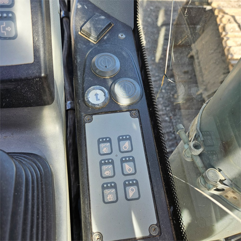 Pelle sur chenille Liebherr R926 LC: photos 15