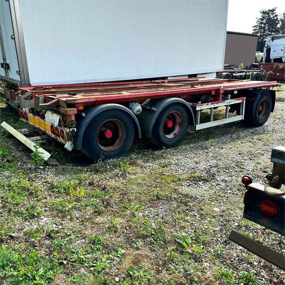 MTDK Transfer trailer - Remorque ampliroll/ Multibenne: photos 2 MTDK Transfer trailer - Remorque ampliroll/ Multibenne: photos 2