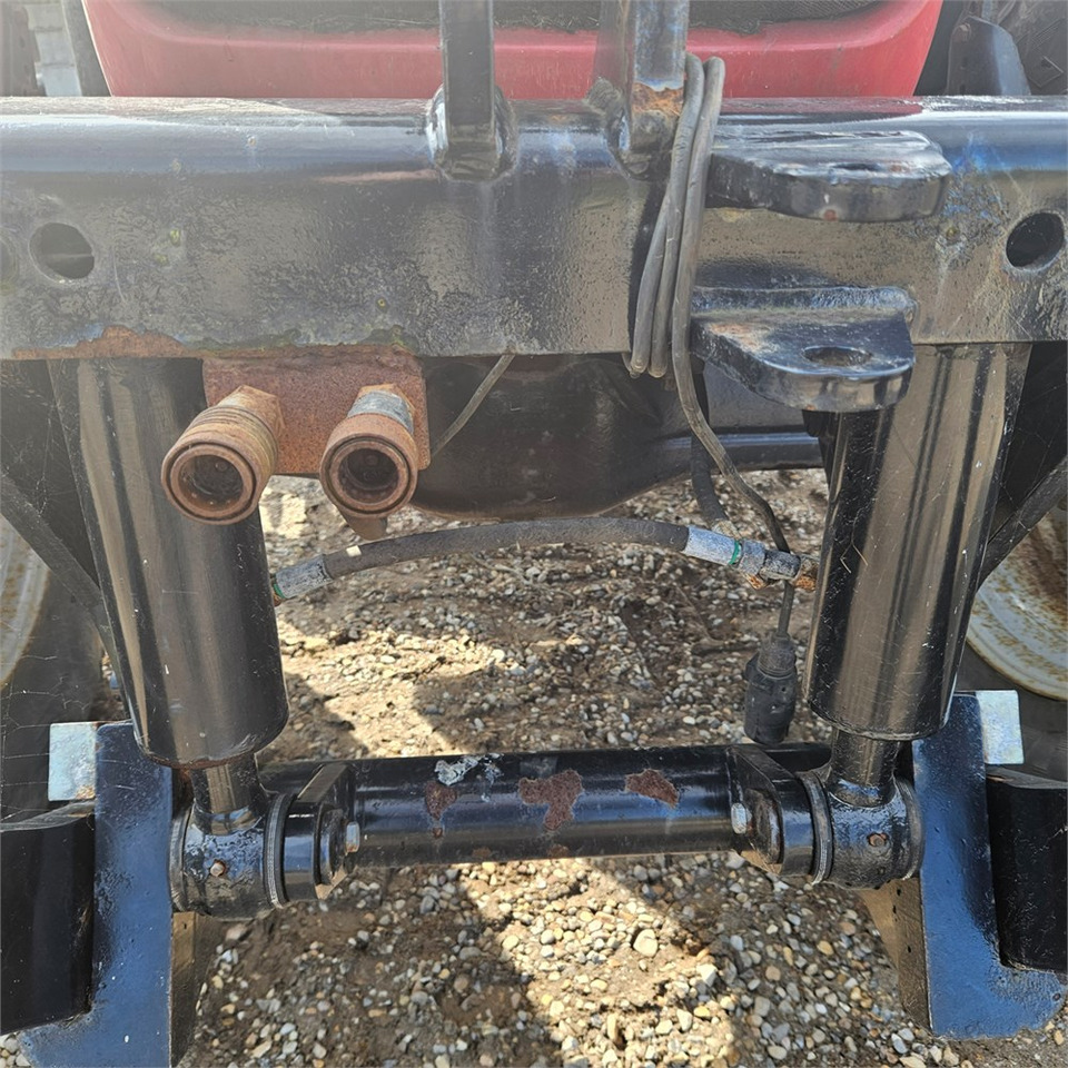 Tracteur agricole Massey Ferguson 6480 Dyna-6: photos 25