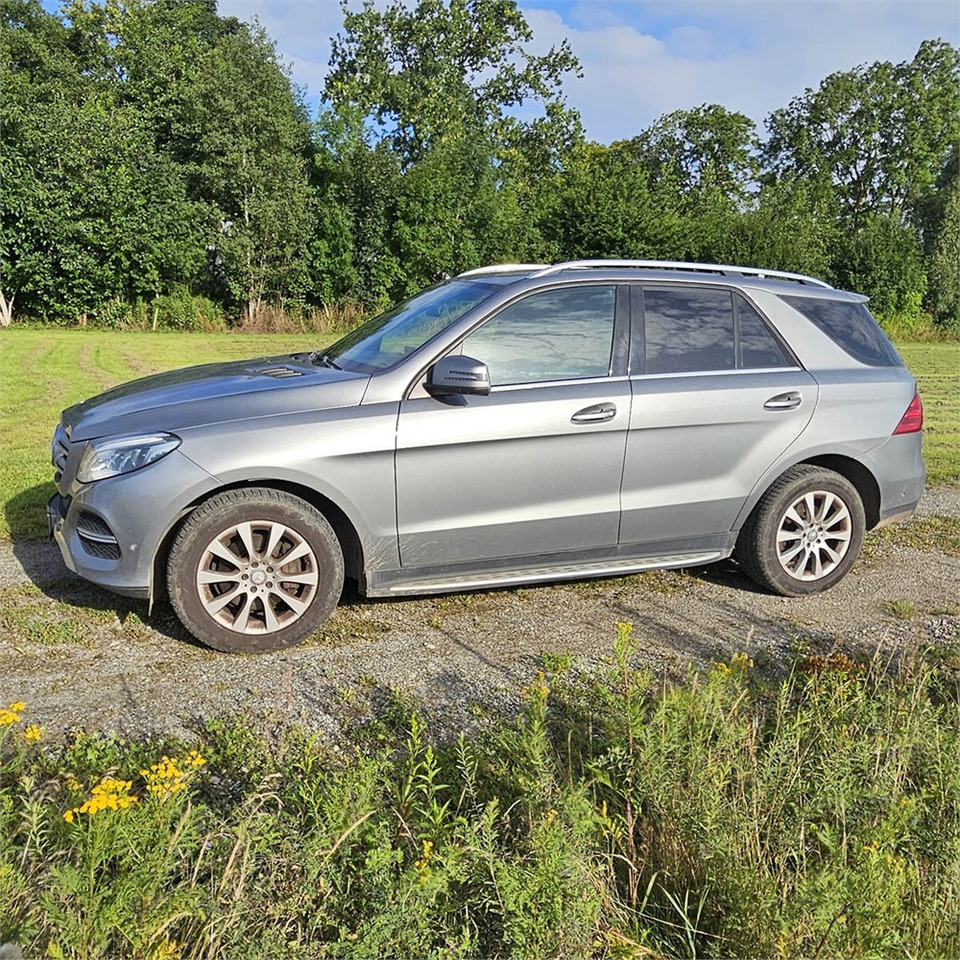 Mercedes GLE 350 4matic - Voiture: photos 1 Mercedes GLE 350 4matic - Voiture: photos 1