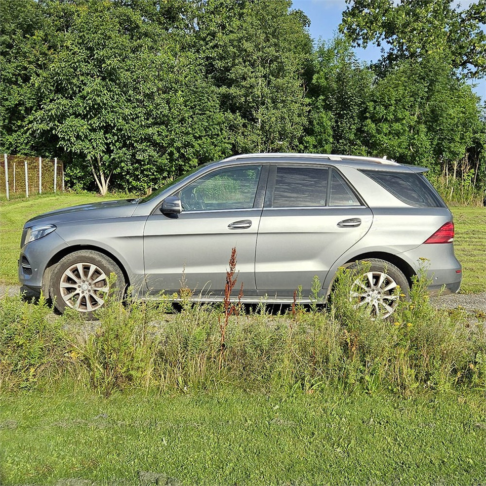 Mercedes GLE 350 4matic - Voiture: photos 2 Mercedes GLE 350 4matic - Voiture: photos 2