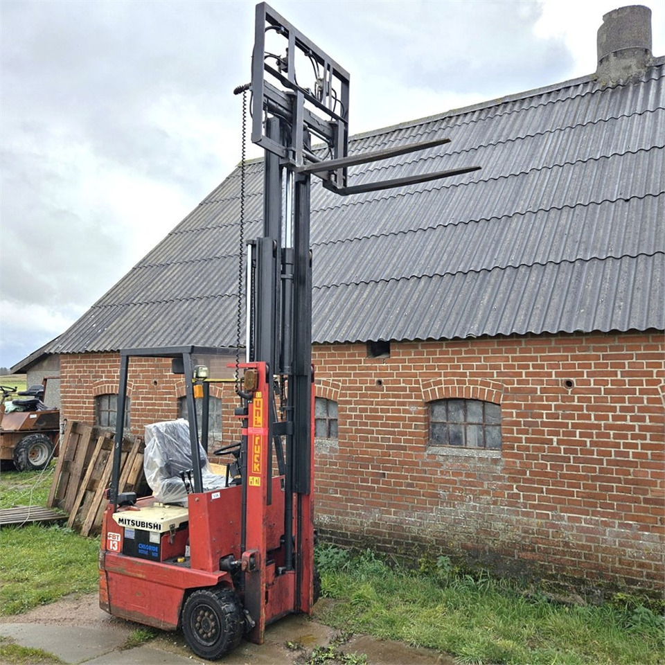 Mitsubishi FBT13 P - Chariot élévateur: photos 3 Mitsubishi FBT13 P - Chariot élévateur: photos 3