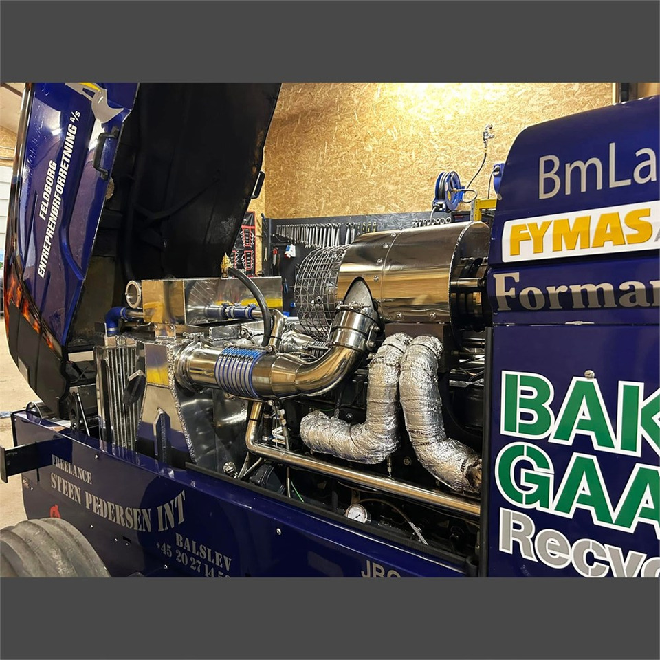 New Holland Feldborg El Diablo - Tracteur agricole: photos 3 New Holland Feldborg El Diablo - Tracteur agricole: photos 3