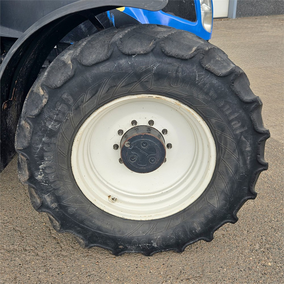 New Holland T7550 en crédit-bail New Holland T7550: photos 49 New Holland T7550 en crédit-bail New Holland T7550: photos 49