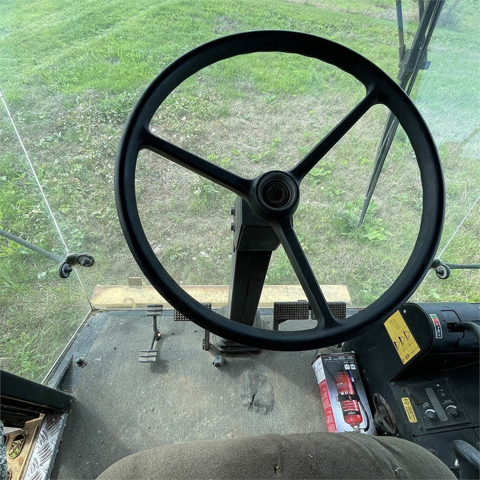 New Holland TX 30 en crédit-bail New Holland TX 30: photos 18