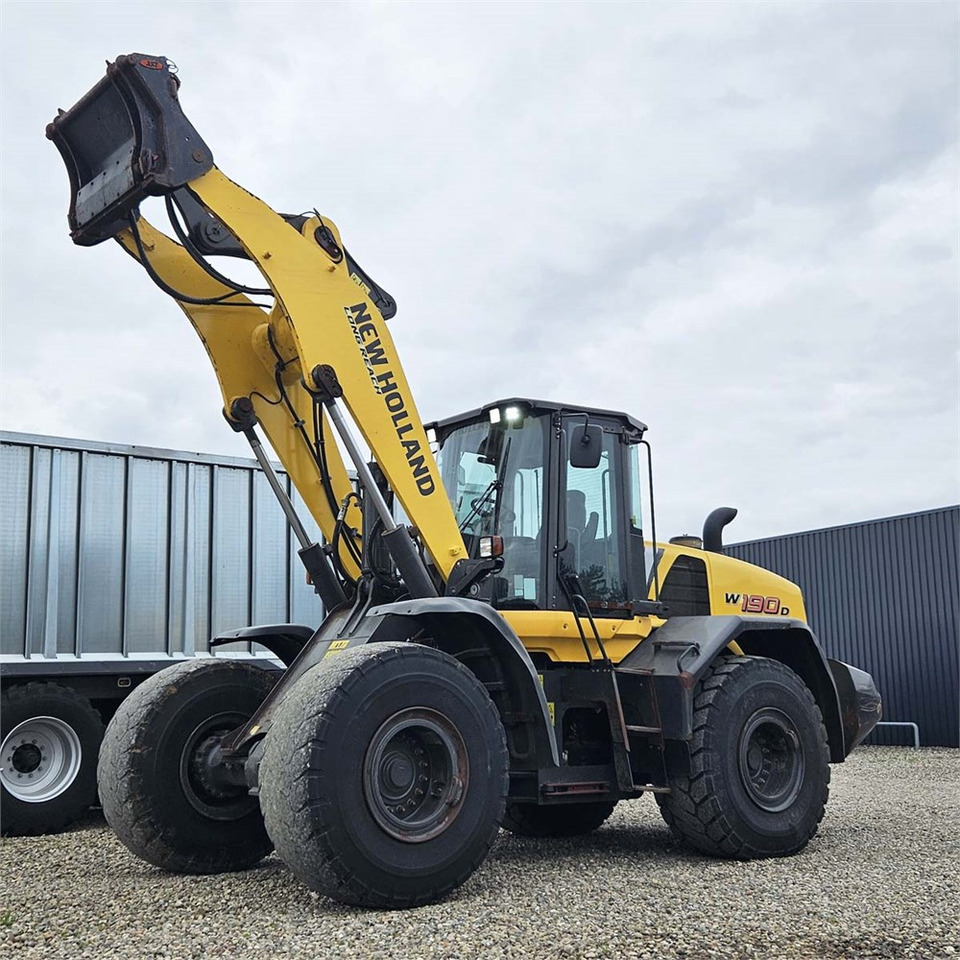 New Holland W190 D - Chargeuse sur pneus: photos 5 New Holland W190 D - Chargeuse sur pneus: photos 5