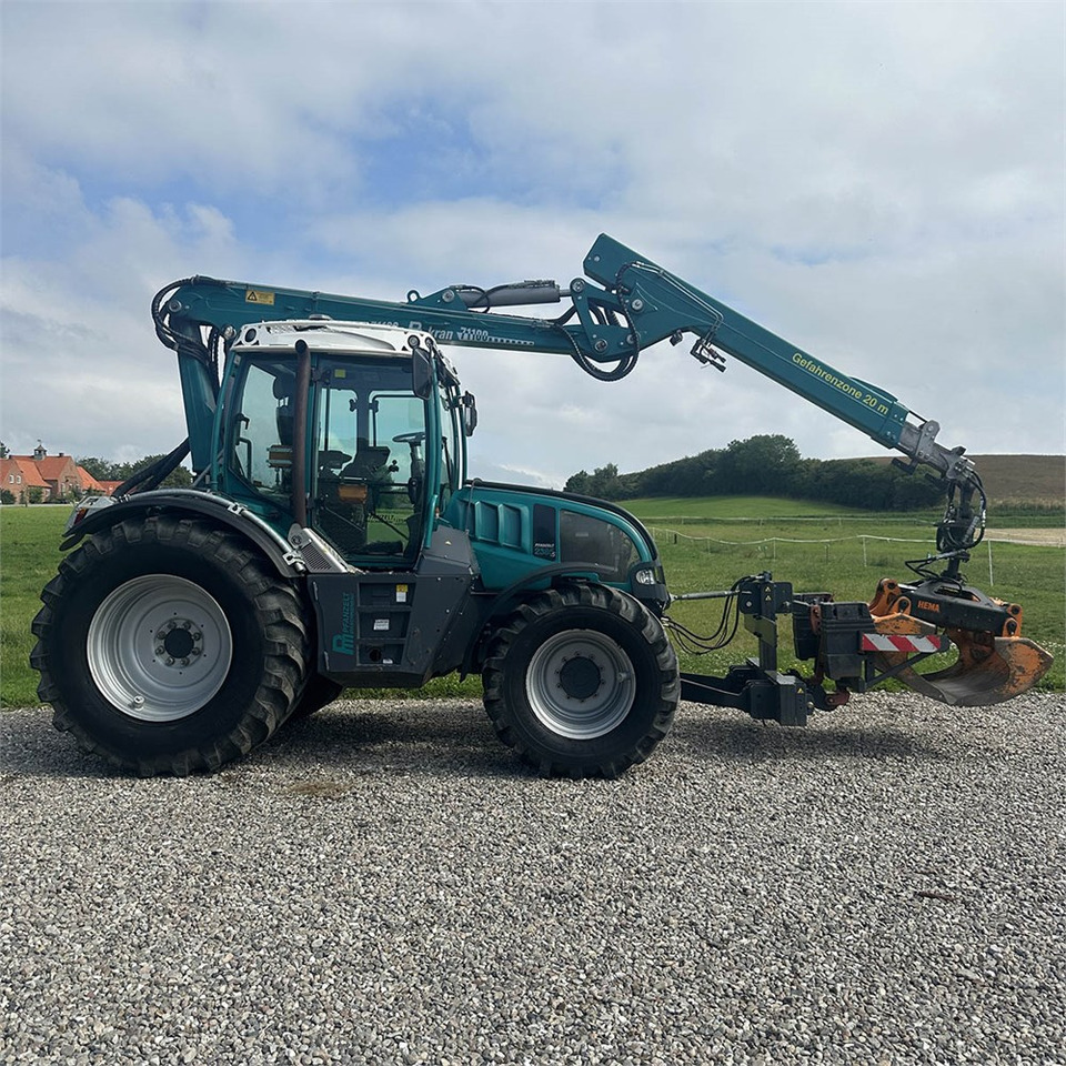 PM Pfanzelt PM-Trac 2385.5 - Tracteur forestier: photos 2 PM Pfanzelt PM-Trac 2385.5 - Tracteur forestier: photos 2