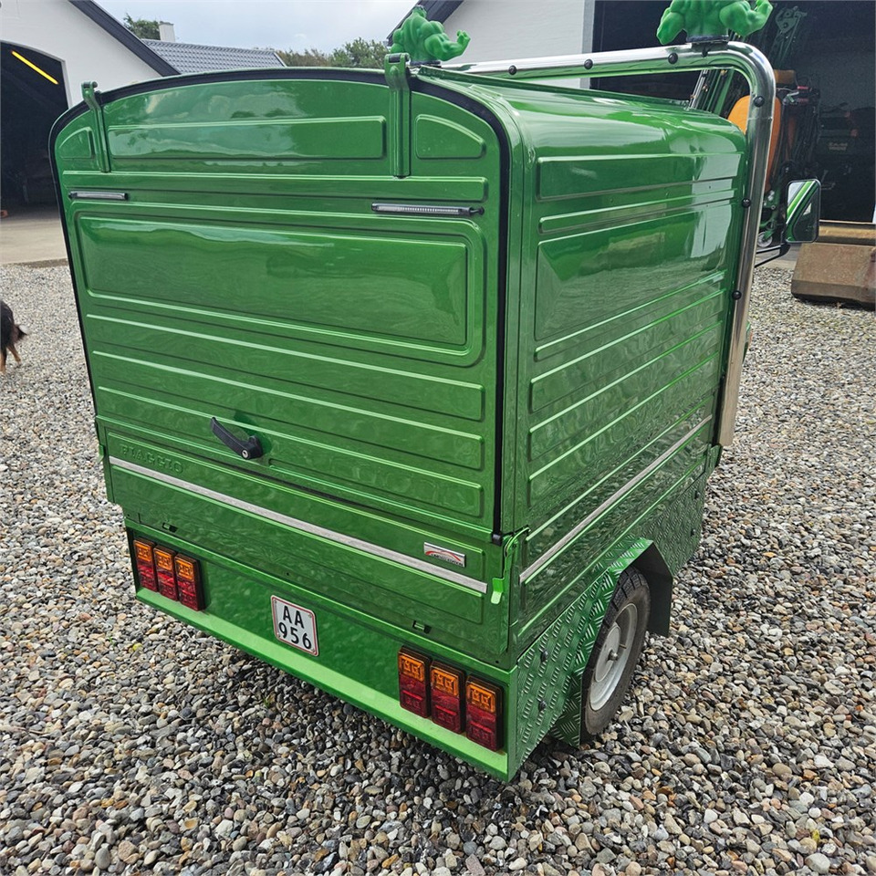 Piaggio APE 50 VAN - Motocyclette: photos 5 Piaggio APE 50 VAN - Motocyclette: photos 5