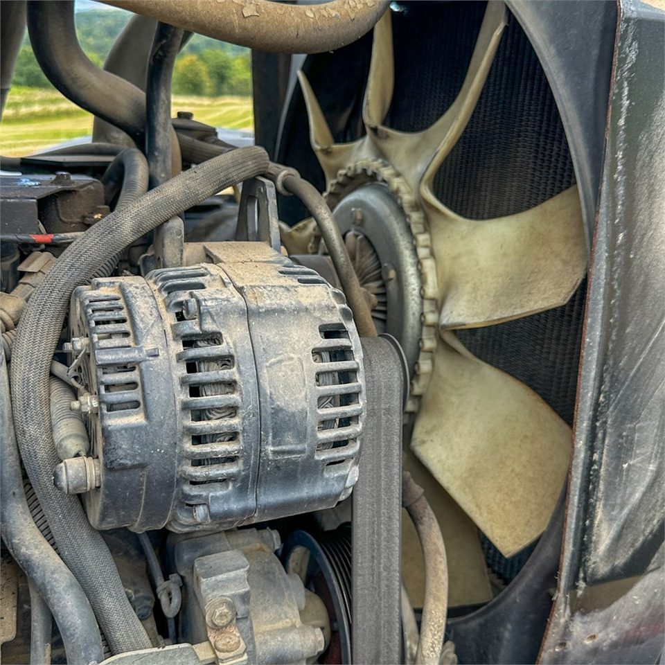 Same Eron 130 en crédit-bail Same Eron 130: photos 29 Same Eron 130 en crédit-bail Same Eron 130: photos 29