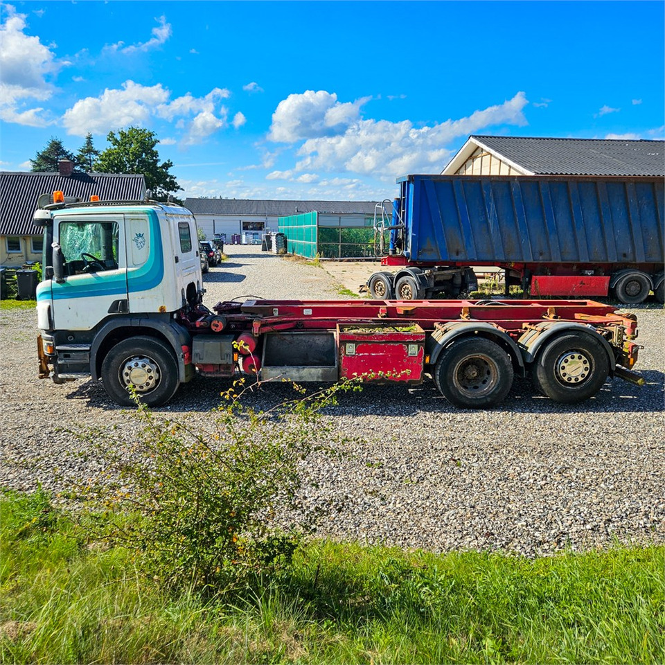 Scania P310 - Camion - système de câble: photos 2 Scania P310 - Camion - système de câble: photos 2