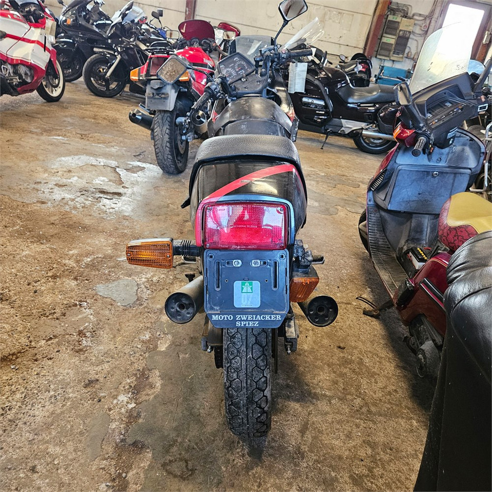 Suzuki GR72A - Motocyclette: photos 5 Suzuki GR72A - Motocyclette: photos 5