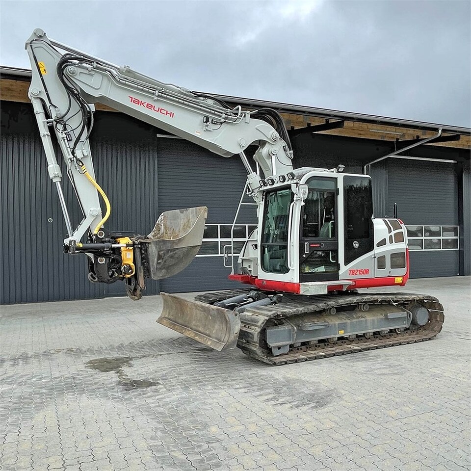 Takeuchi TB 2150 R - Pelle sur chenille: photos 1 Takeuchi TB 2150 R - Pelle sur chenille: photos 1