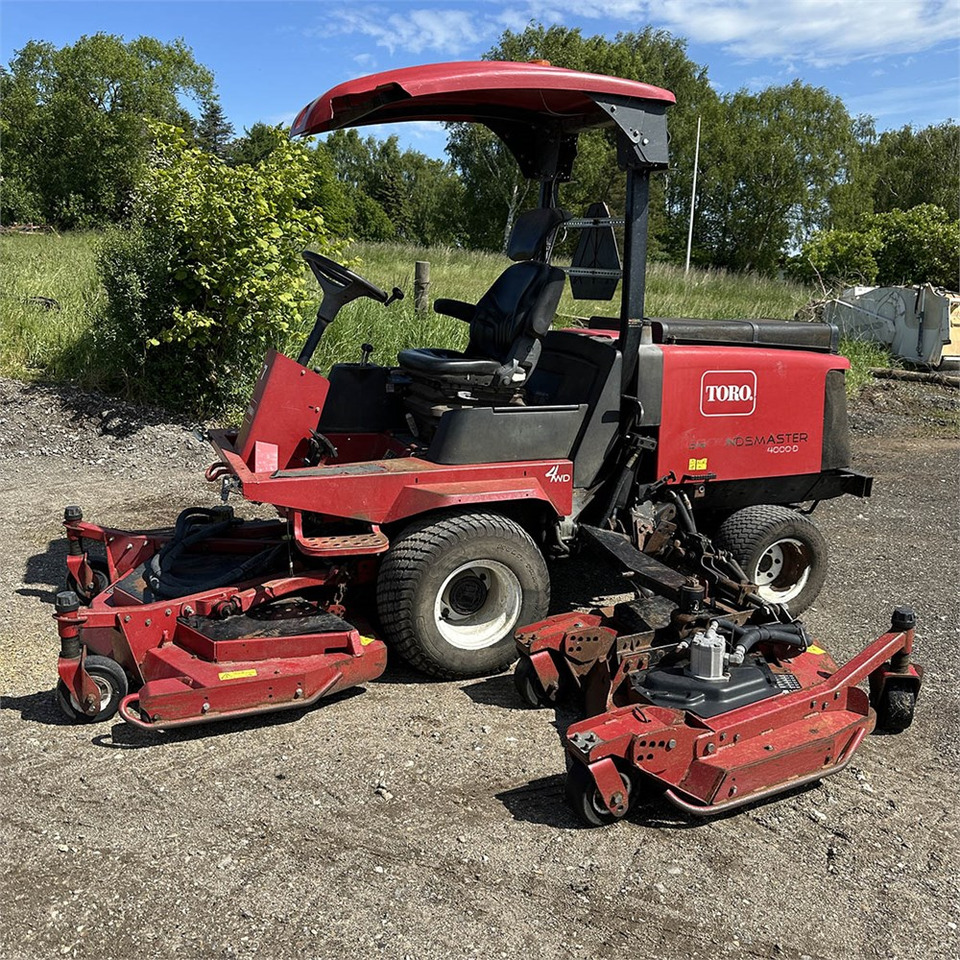 Toro Groundsmaster 4000-D - Motofaucheuse: photos 1 Toro Groundsmaster 4000-D - Motofaucheuse: photos 1