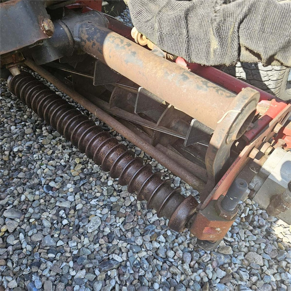 Toro Reelmaster 6700-D en crédit-bail Toro Reelmaster 6700-D: photos 31 Toro Reelmaster 6700-D en crédit-bail Toro Reelmaster 6700-D: photos 31