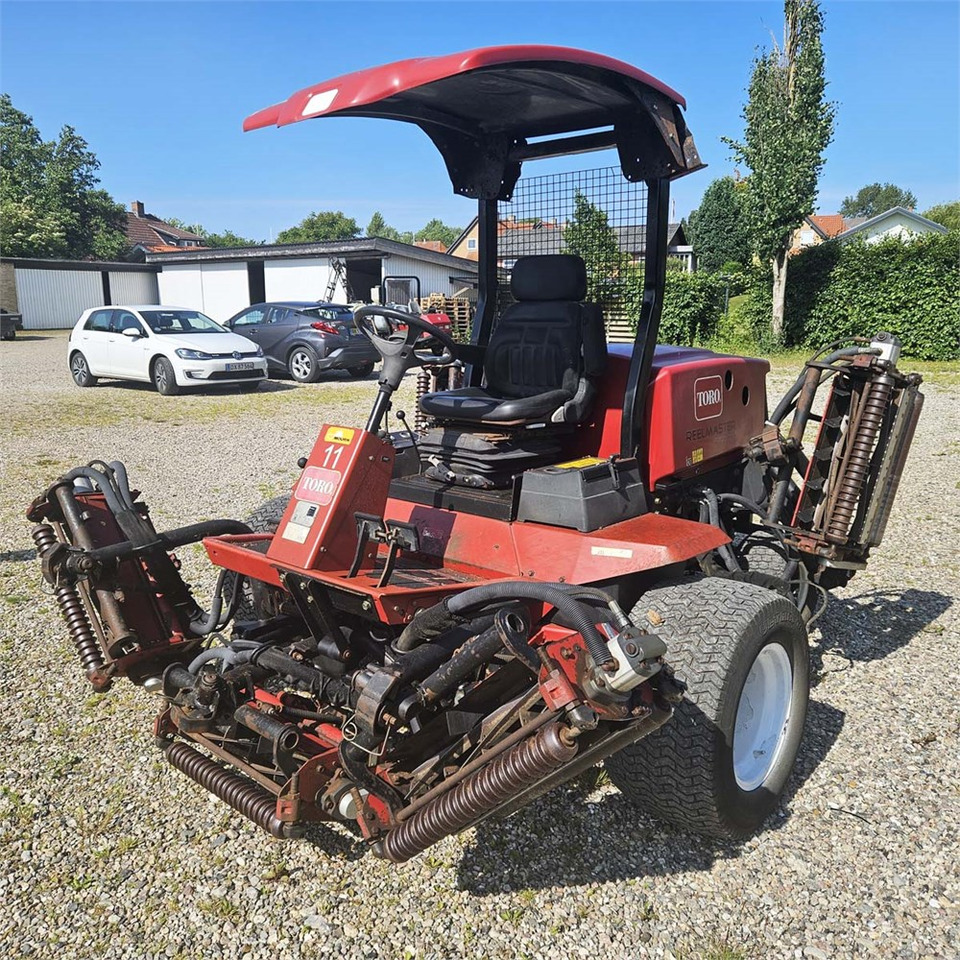 Toro Reelmaster 6700-D - Motofaucheuse: photos 4 Toro Reelmaster 6700-D - Motofaucheuse: photos 4