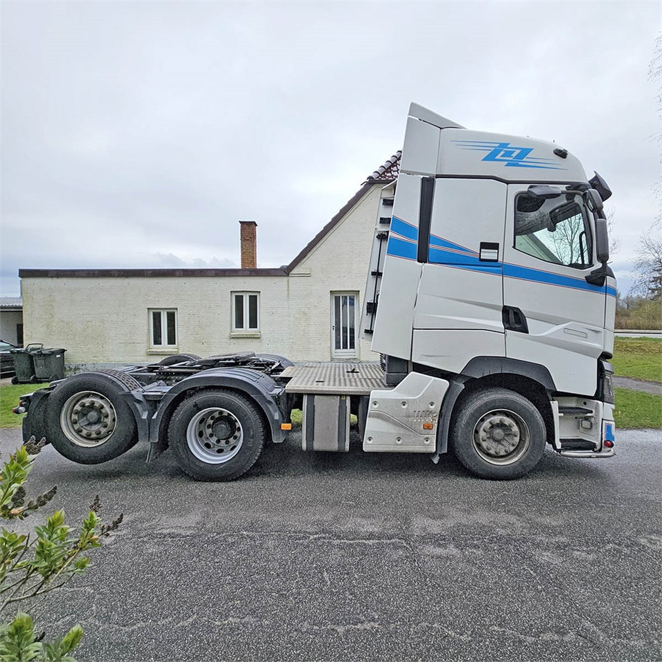 Tracteur routier Renault T High 520 DTIM: photos 6 Tracteur routier Renault T High 520 DTIM: photos 6