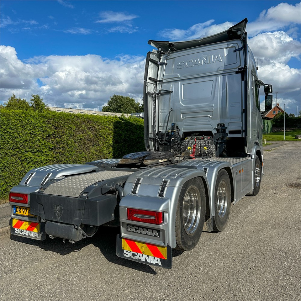 Scania R530 (A6X2NB) - Tracteur routier: photos 5 Scania R530 (A6X2NB) - Tracteur routier: photos 5