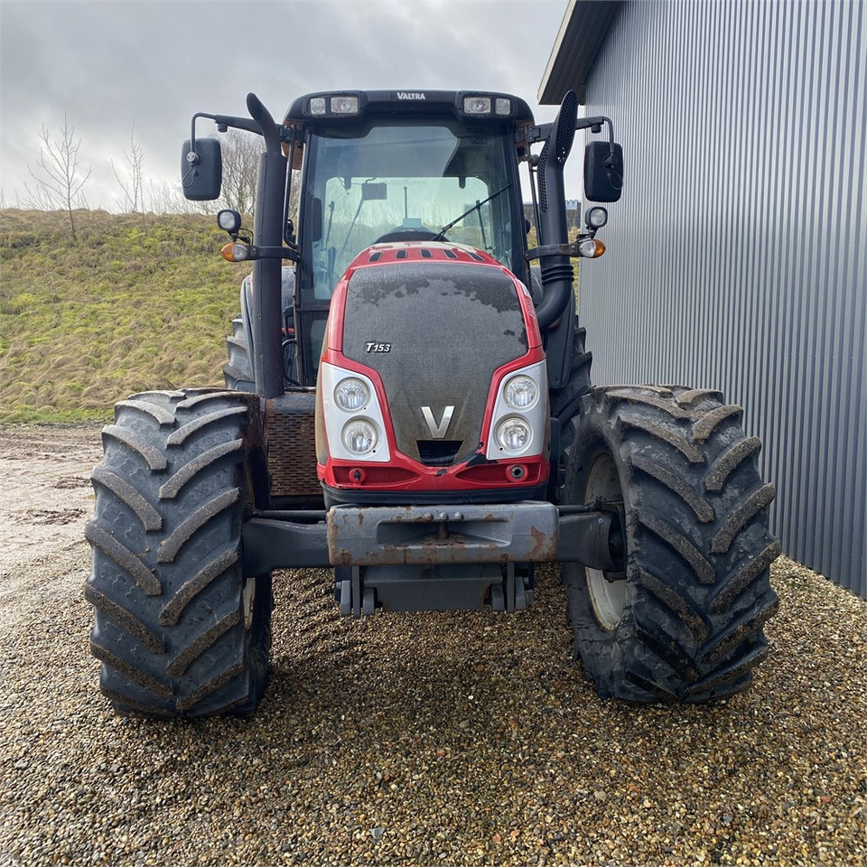 Valtra T 153 - Tracteur agricole: photos 4 Valtra T 153 - Tracteur agricole: photos 4