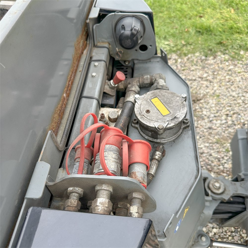 Véhicule de voirie/ Spécial Kärcher MIC 34C Professioal: photos 38