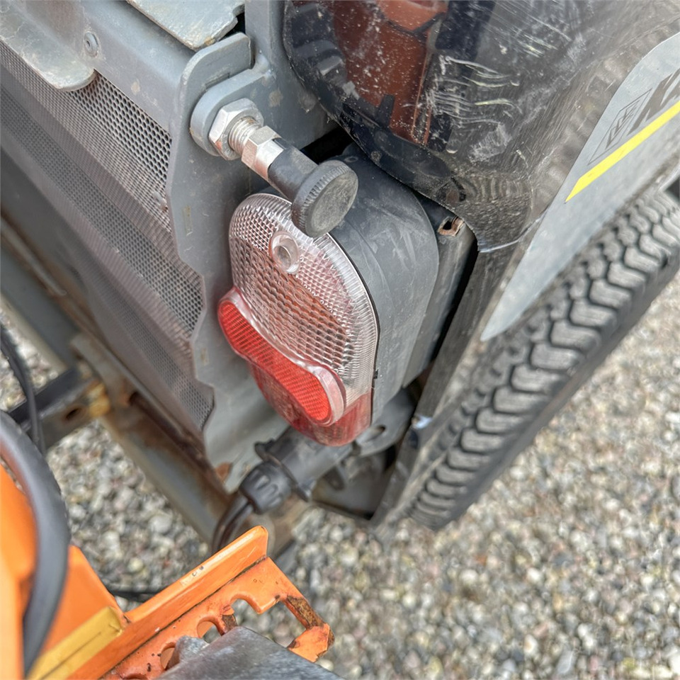 Véhicule de voirie/ Spécial Kärcher MIC 34C Professioal: photos 34