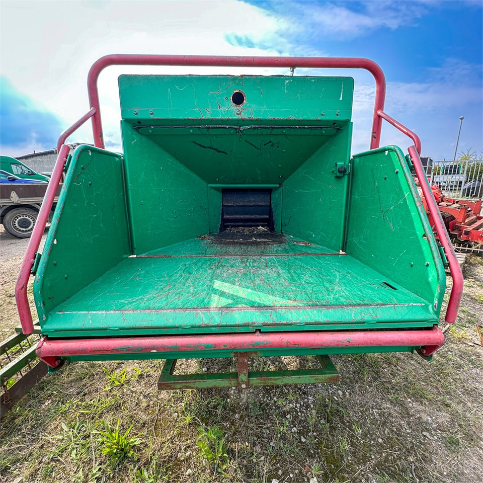 Vermeer BC1000 XL - Broyeur de végétaux: photos 4 Vermeer BC1000 XL - Broyeur de végétaux: photos 4