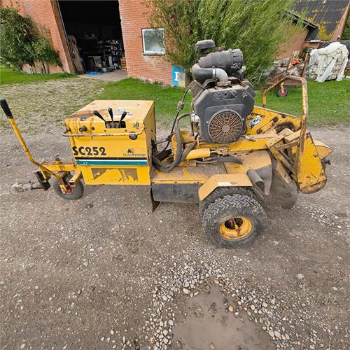 Vermeer SC252 - Dessoucheuse: photos 2 Vermeer SC252 - Dessoucheuse: photos 2