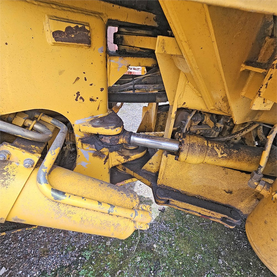Chargeuse sur pneus Volvo 4500: photos 27