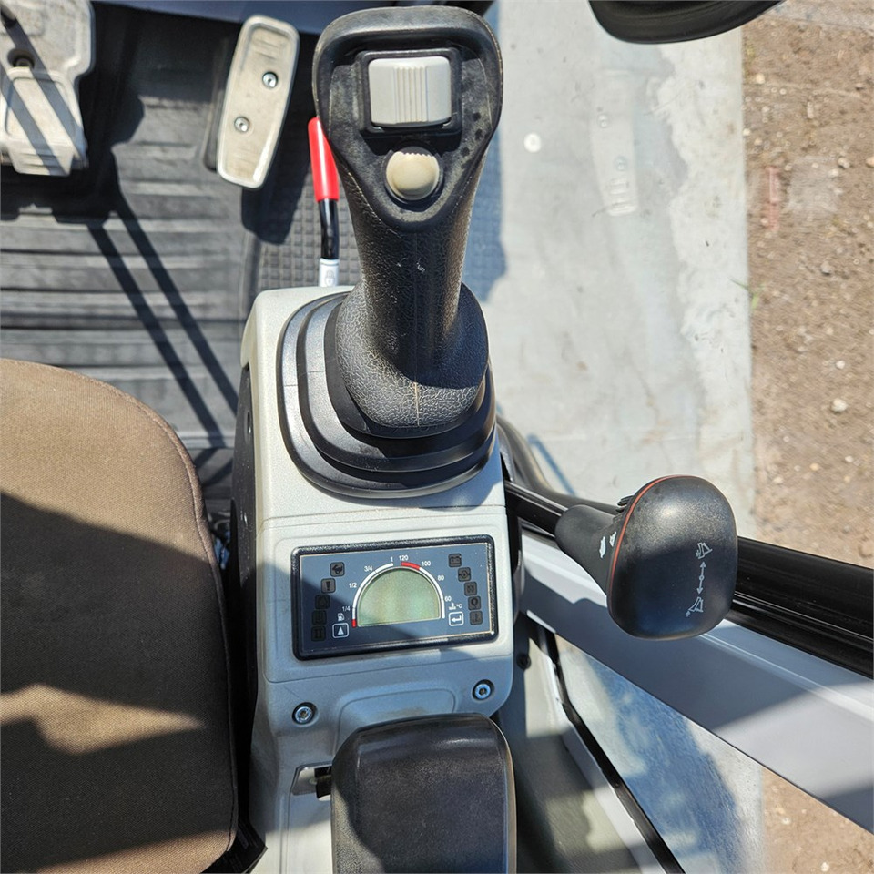 Mini pelle Wacker Neuson ET18: photos 12