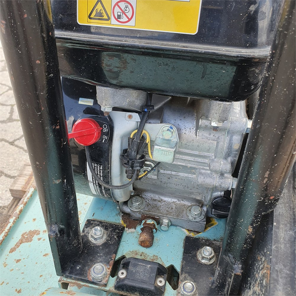 Wacker Neuson VP1550 - Plaque vibrante: photos 3 Wacker Neuson VP1550 - Plaque vibrante: photos 3