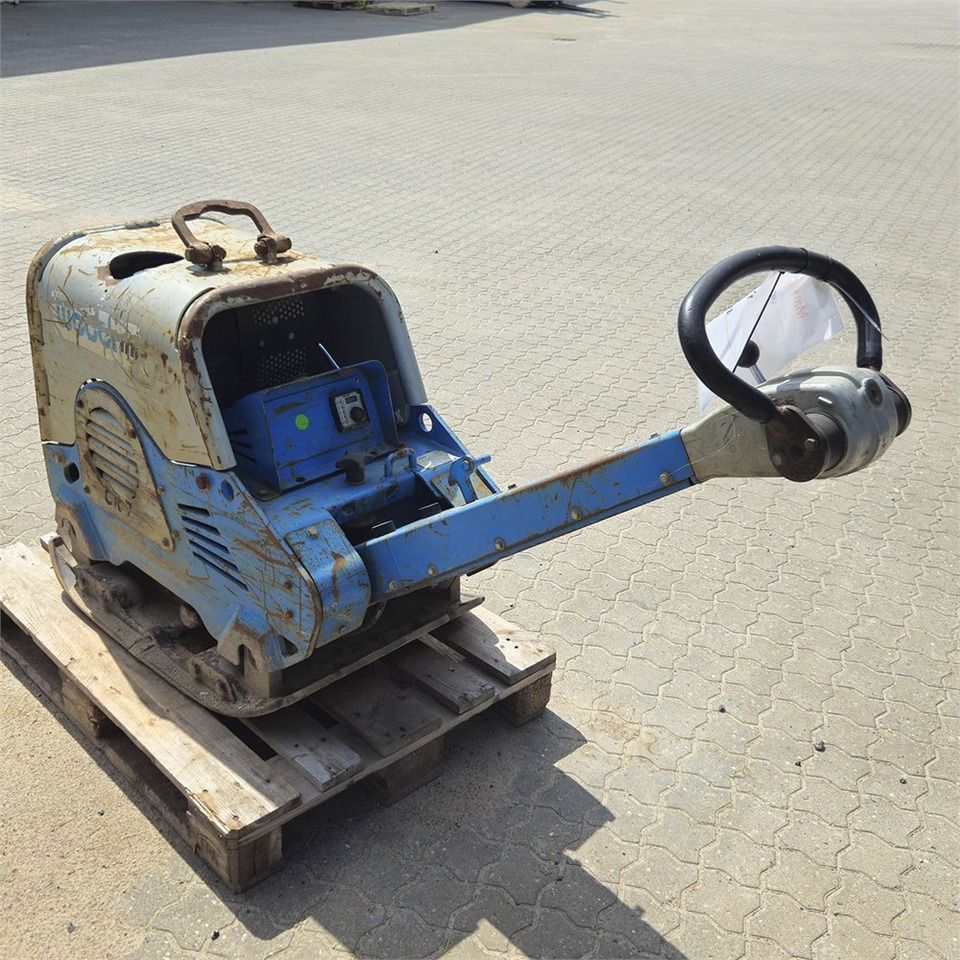 Weber CR 7 - Plaque vibrante: photos 4 Weber CR 7 - Plaque vibrante: photos 4