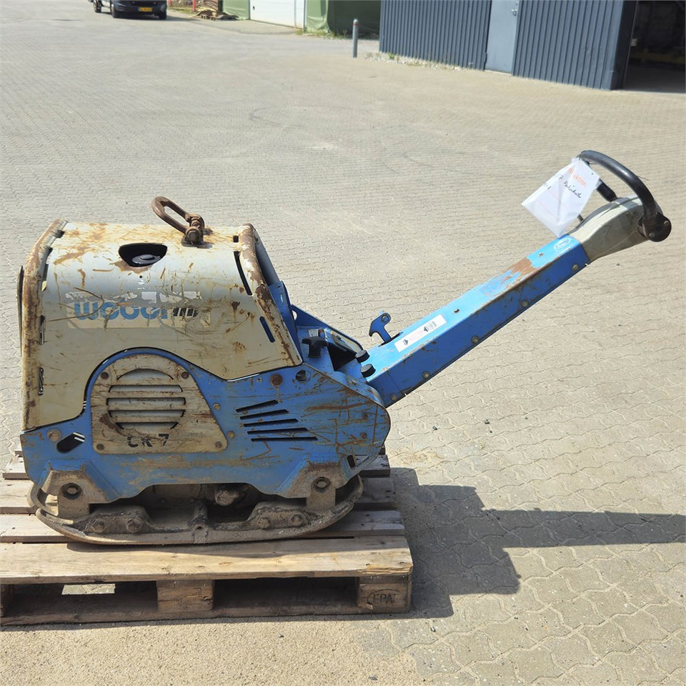 Weber CR 7 - Plaque vibrante: photos 3 Weber CR 7 - Plaque vibrante: photos 3