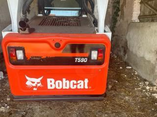 Bobcat T 590 - Chargeuse sur chenilles: photos 2 Bobcat T 590 - Chargeuse sur chenilles: photos 2