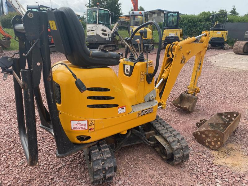 Jcb MICROPELLE 1 TONNE 8008 - Mini pelle: photos 4 Jcb MICROPELLE 1 TONNE 8008 - Mini pelle: photos 4