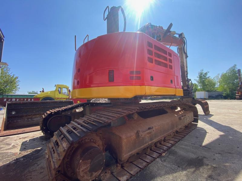 Liebherr R 924 COMPACT LITRONIC - Pelle sur chenille: photos 5 Liebherr R 924 COMPACT LITRONIC - Pelle sur chenille: photos 5