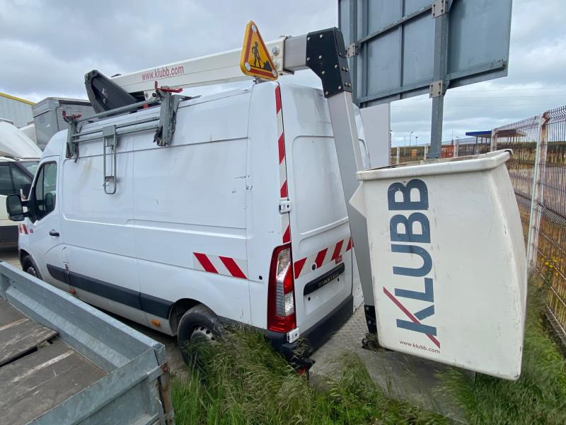 Renault Master - Camion avec nacelle: photos 4 Renault Master - Camion avec nacelle: photos 4