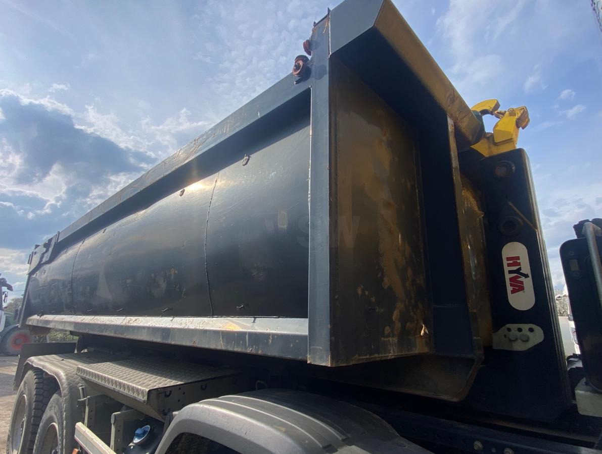 THIEVIN AMPLIROLL 6M40 - Benne pour poids lourds: photos 4 THIEVIN AMPLIROLL 6M40 - Benne pour poids lourds: photos 4