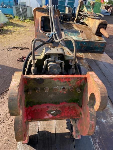 VERACHTER CISAILLE FERAILLE - Cisaille de démolition: photos 3 VERACHTER CISAILLE FERAILLE - Cisaille de démolition: photos 3