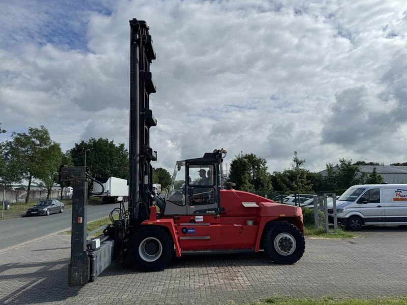 Kalmar DCE70-35E4 - Chariot porte-conteneur: photos 1 Kalmar DCE70-35E4 - Chariot porte-conteneur: photos 1