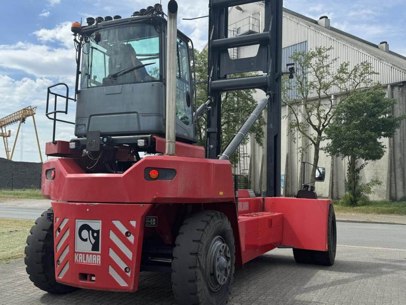 Kalmar DCG100-45ES7 - Chariot porte-conteneur: photos 3 Kalmar DCG100-45ES7 - Chariot porte-conteneur: photos 3