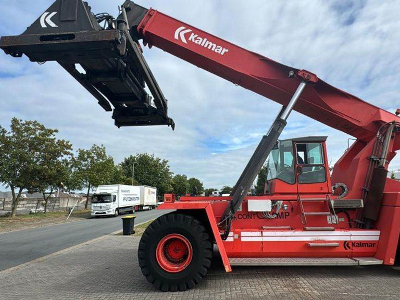 Kalmar DRD450-60C5 - Reach stacker: photos 5 Kalmar DRD450-60C5 - Reach stacker: photos 5