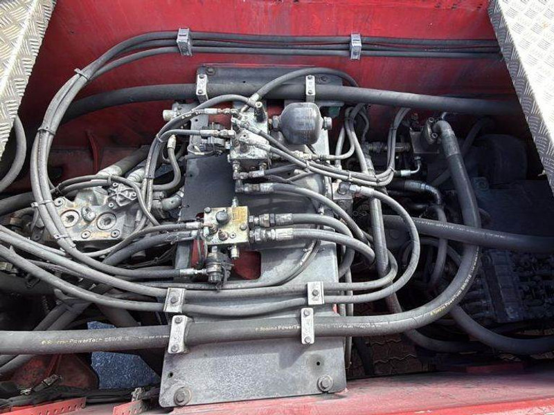 Reach stacker Kalmar DRF400-60C5: photos 7
