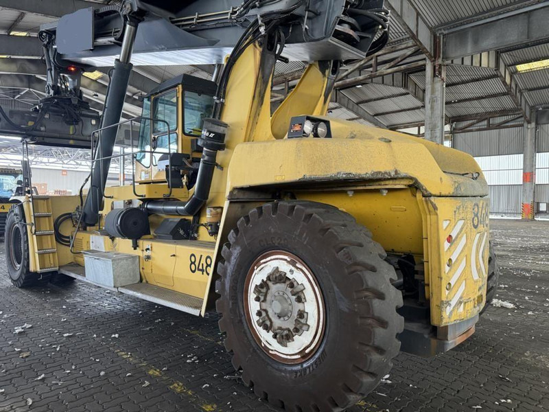 Kalmar DRF450-70S5X - Reach stacker: photos 4 Kalmar DRF450-70S5X - Reach stacker: photos 4